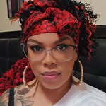 Elle McCray - @mrsfifty18 - Instagram