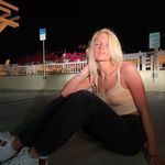 Elle Moore Meister - @elle_meister - Instagram