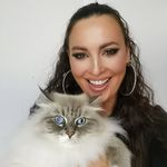 Elle Muller - @ellemuller - Instagram