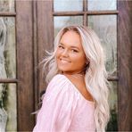 Elle Olson - Facebook