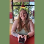 Elle Petersen - Facebook