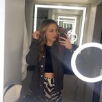 Elle Petersen - Facebook