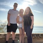 Elle Phelps - Facebook