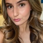 Elle Randall - Facebook