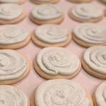 Elle Randall - @holidaycookiebox - Instagram