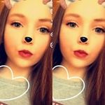 Elle Ray - @elle.ray.9484 - Instagram