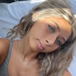 Elle Ray - @ellerayoff - Instagram