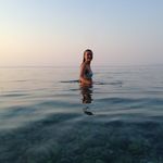 Elle Sweeney - @elle_sweeney - Instagram