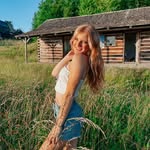 Ellen Angelo - @ellenfaithangelo - Instagram