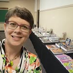 Ellen Ayers - @read.sew.learn - Instagram