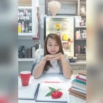 Ellen Bee - @nania.aprillia - Instagram