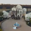 Ellen Bee - @ellenbeeproductions - TikTok