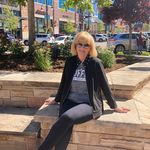Ellen Bryan - @ellen.bryan.71 - Instagram