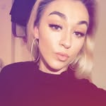 Chloé Ellen Buckley - @buckleyourbelt - Instagram