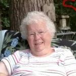 Ellen Callahan - @ellen.callahan.75 - Instagram