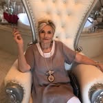 @carringtonellen - Instagram