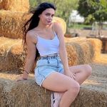 Ellen Charles - @ellencharles20 - Instagram