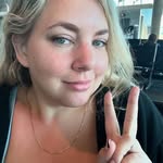 Ellen Clausen - @ellenclausen795 - Instagram