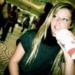 Ellen Cobb - @gagnoleony - Instagram