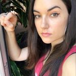 Ellen Dion - @camerla_bruce - Instagram