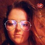 Ellen Dutton - @lilsharty1998 - Instagram