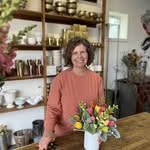 Ellen Frost / FlowerMore - @ellenfrostflowers - Instagram