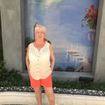 Ellen Gibson - @ellen.gibson.7140 - Instagram