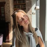 Elle Gilliard - @ellegilliard - Instagram