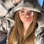 Ellen Gore - @ellengore24 - Instagram
