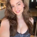 Ellen Grey - @mobbabyface - Instagram