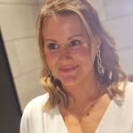 Ellen Griffiths - @ellsgriff - Instagram