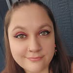 Elisabeth Ellen-Ashlie Hampton - @liz2135 - Instagram