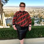 Elle Hinton - @kerby_treats - Instagram