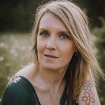 Ellen Hurst - @ellen.hurst17 - Instagram