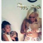 Ellen Hyde - @flawlesssag - Instagram