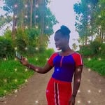 Ellen Isaac - @ellenisaac77 - Instagram