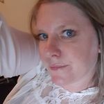 Ellen Lewington - @ellenlewington - Instagram