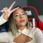 Ellen Lucas - @ellenlucas981 - Instagram