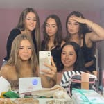 Elle McArdle - @ellemcardle_448 - Instagram
