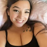 Ellen Moore - @ellenmoore806 - Instagram