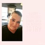 Ellen Muller - @damselvinluc - Instagram