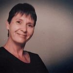 Ellen Neumann - @ellen.neumann.733 - Instagram