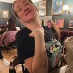Ellen Noonan - @el_lmentss1111 - Instagram