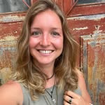 Elena | radiant, confident & sexy ✨ - @wildandembodied - Instagram