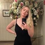 Ellen Reeder - @ellenreads - Instagram