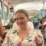 Ellen Reeder - @locetoemikel - Instagram