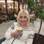 Ellen Walker - @ellen.sears.92 - Instagram