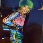 ellen sheppard - @ell.on.earth - Instagram