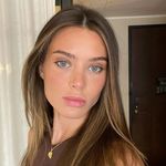 Ellen Wallace - @loveellen9 - Instagram
