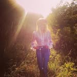 Elle Whiteley - @eloisefleminghuxley - Instagram